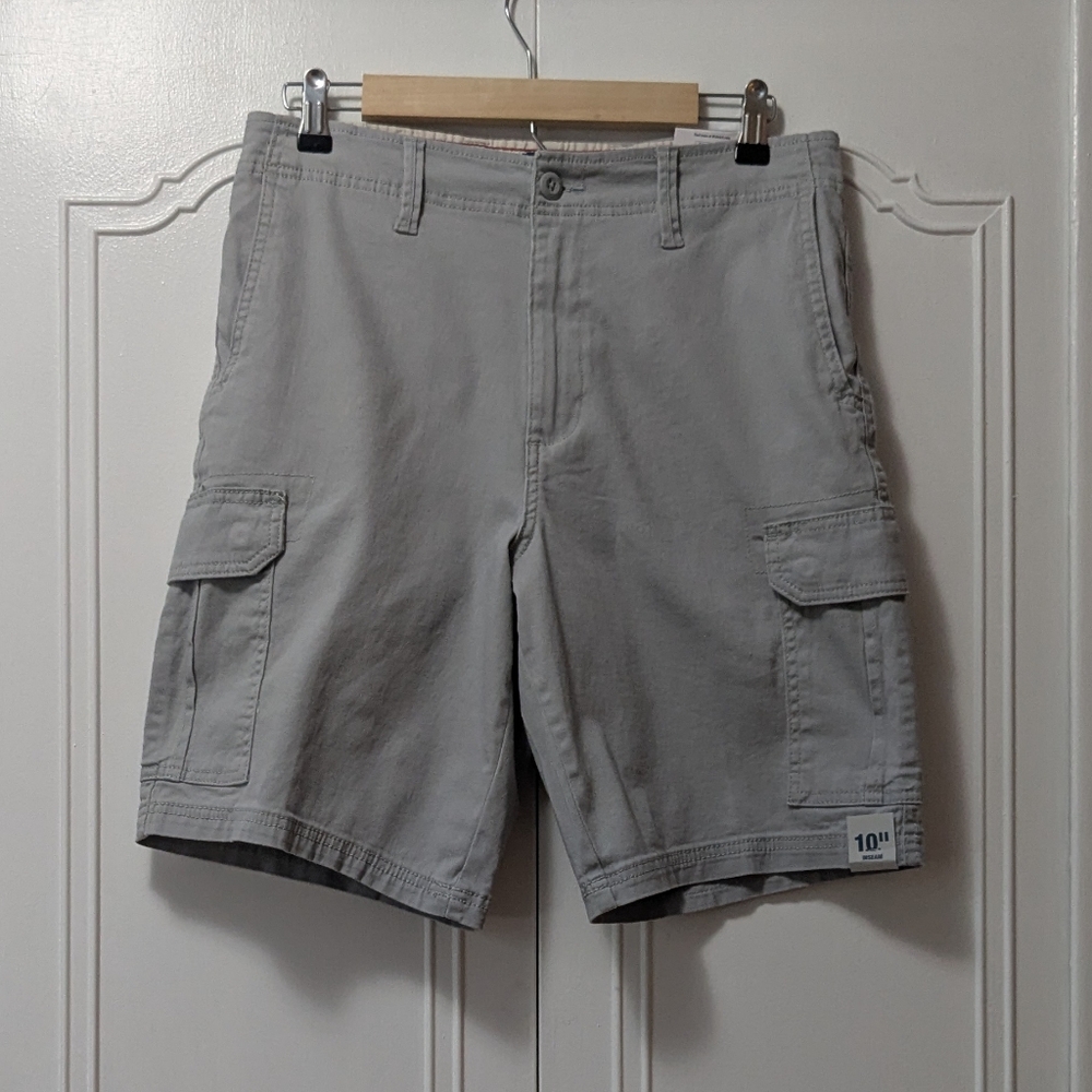 Men's Gray Cargo Shorts